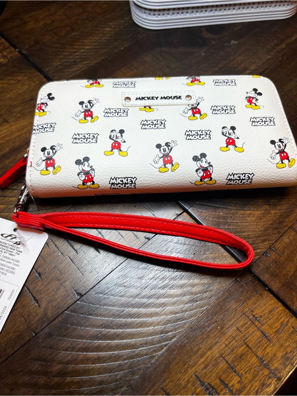 Disney White Mickey Mouse Zip Wallet Wristlet